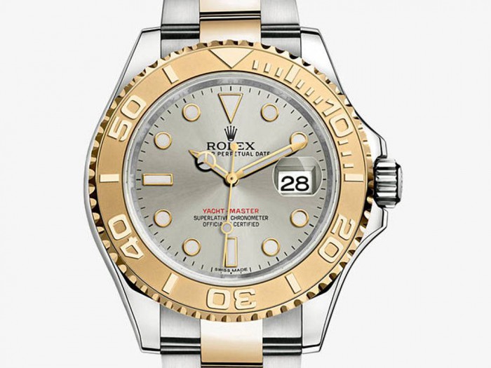 This replica Rolex watch can be said as the best timepiece for travelling, different from the above one, this fake Rolex watch looks more with a unique feeling.