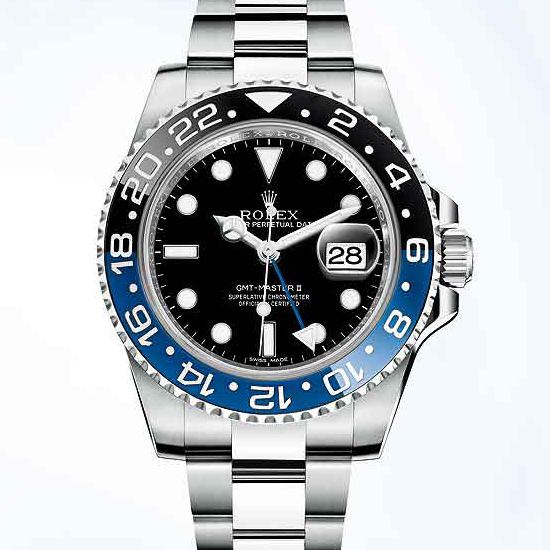 Only for the blue and black ceramic bezel, this fake Rolex watch just attracted a lot of people.