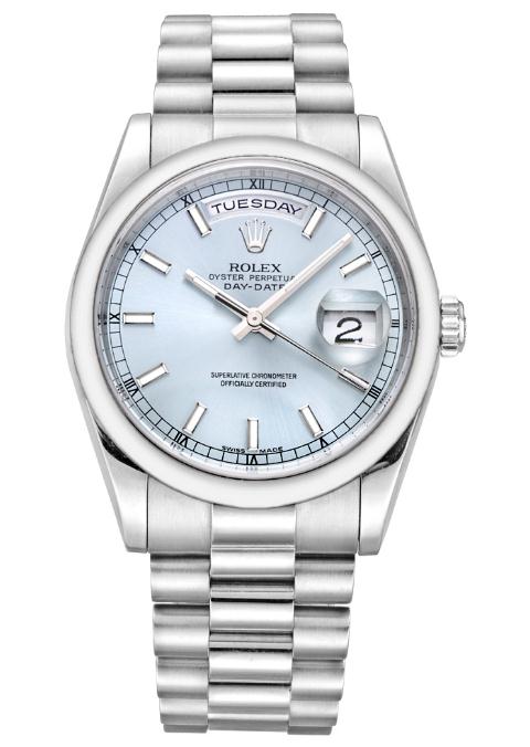 For the charming ice blue dial, this replica Rolex watch directly shows the refreshing feeling.