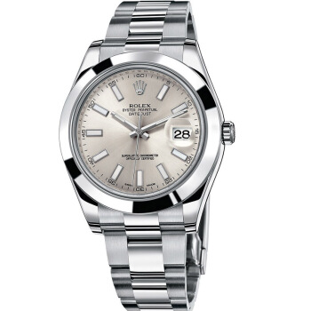 For the concise design style and wonderful performance, this replica Rolex watch also attracted a lot of people.