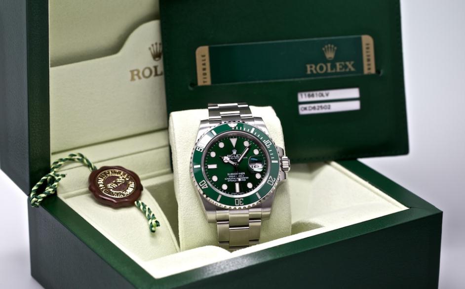 The outstanding copy Rolex Submariner Date 116610LV watches have green dials.